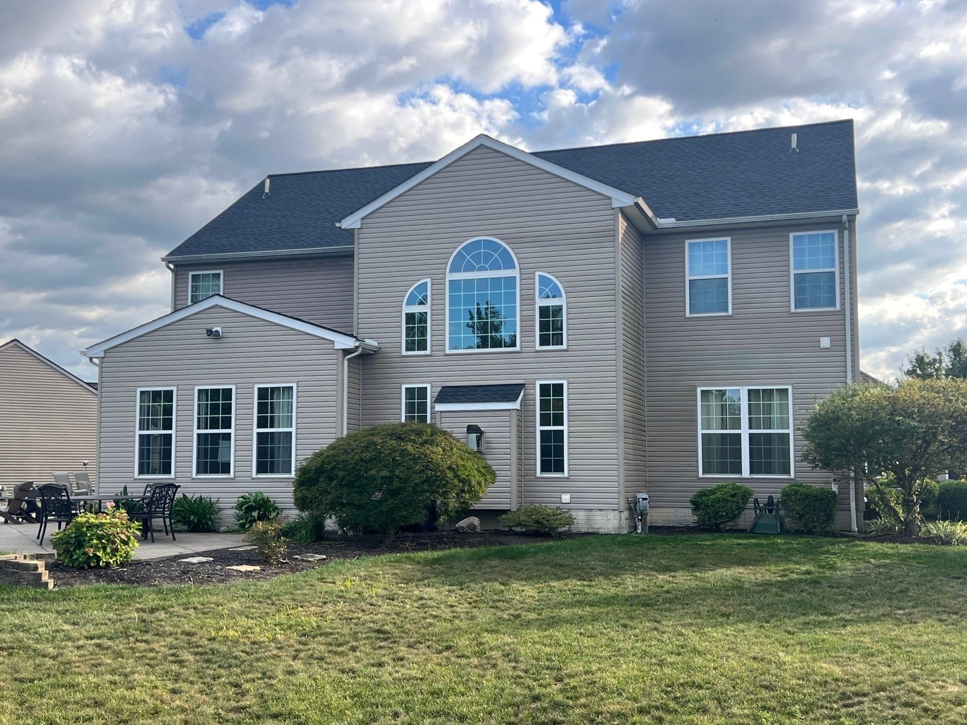 Bold New Look for This Avon Home - additional view