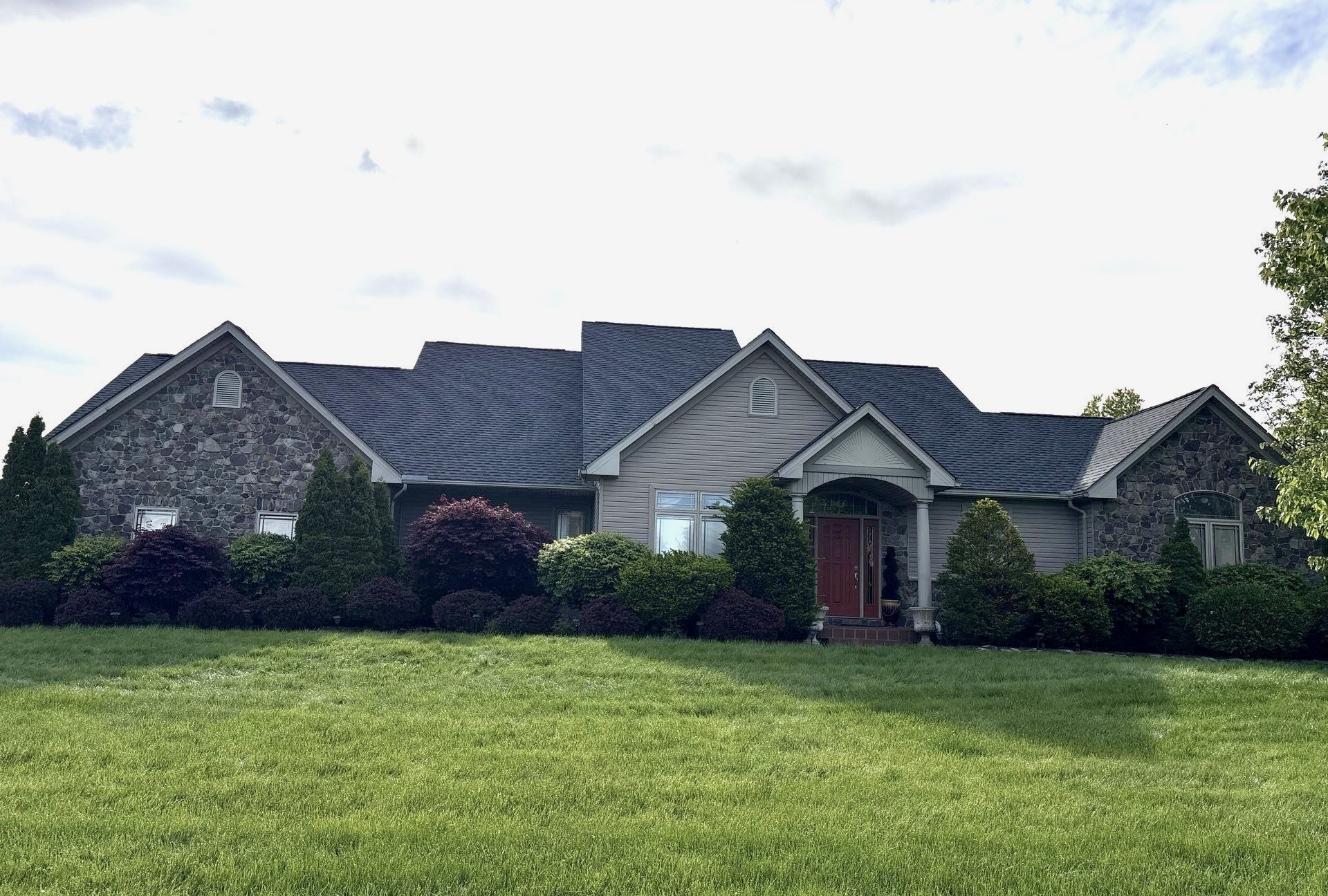 Sheffield Roof Replacement: GAF Timberline UHDZ in Pewter Gray