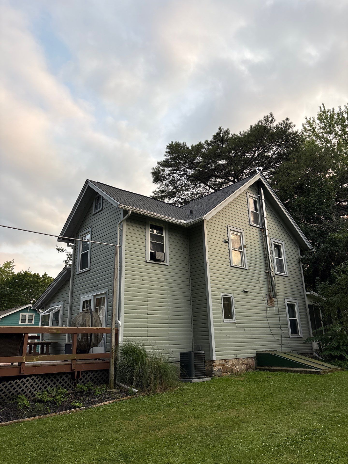 Avon Lake Roof Replacement: Tear-Off & Re-Deck Project - view 2