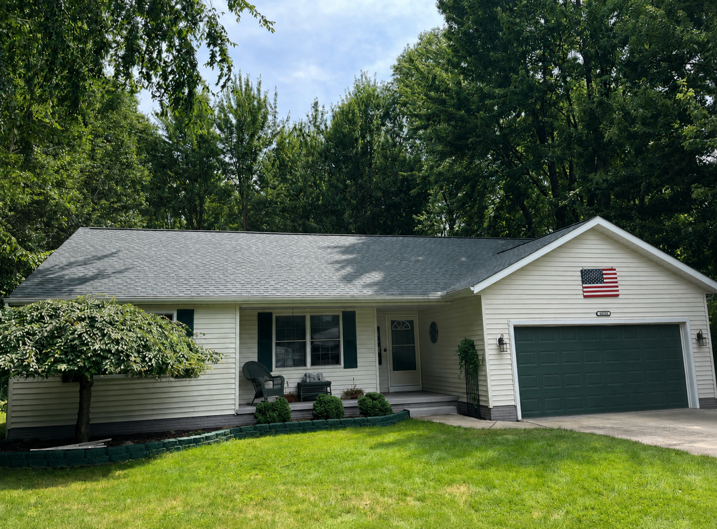 North Ridgeville Roof Replacement: GAF HDZ Hunter Green Project