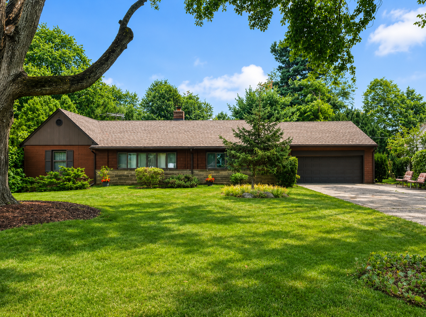 Full Roof Replacement in North Olmsted, OH | M&T Roofing Case Study