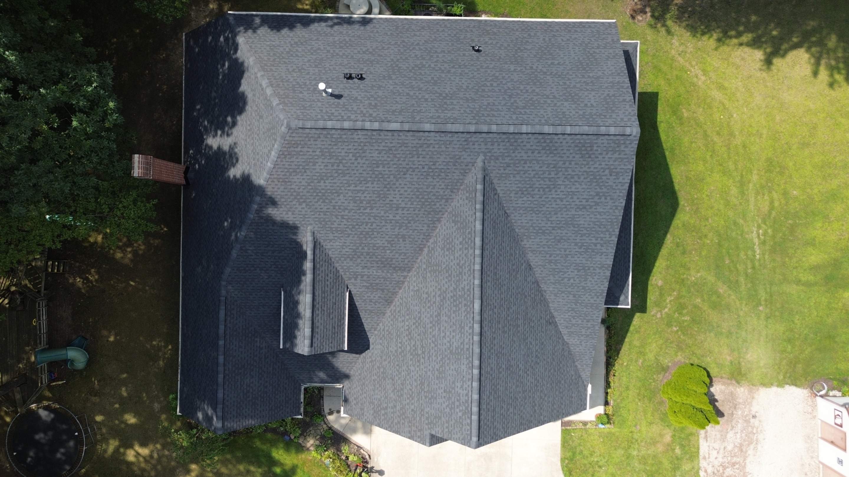 GAF HDZ Roof Replacement in Olmsted Falls, OH | M&T Roofing - view 2