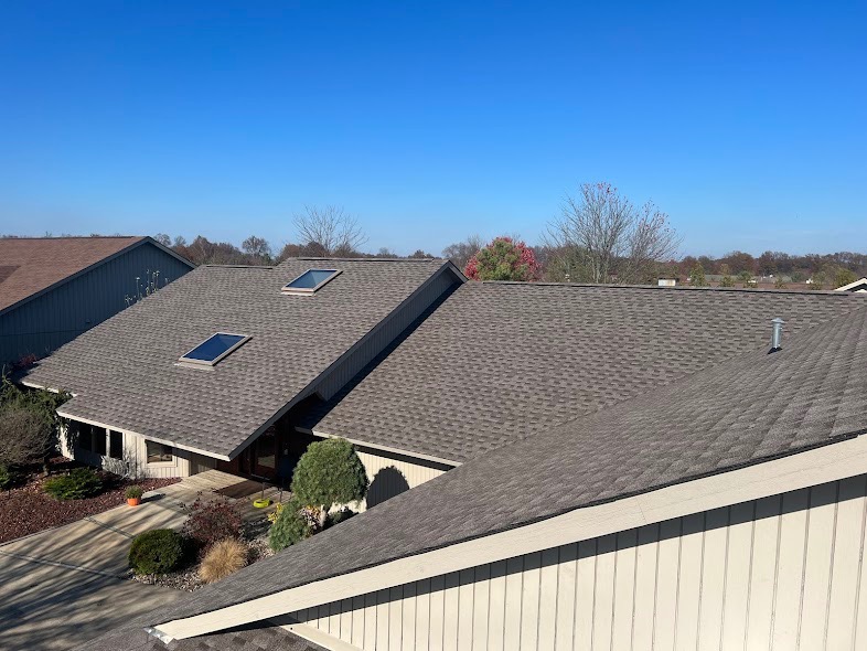 Roof Replacement in Beautiful Ridgefield Community - North Ridgeville roofing project